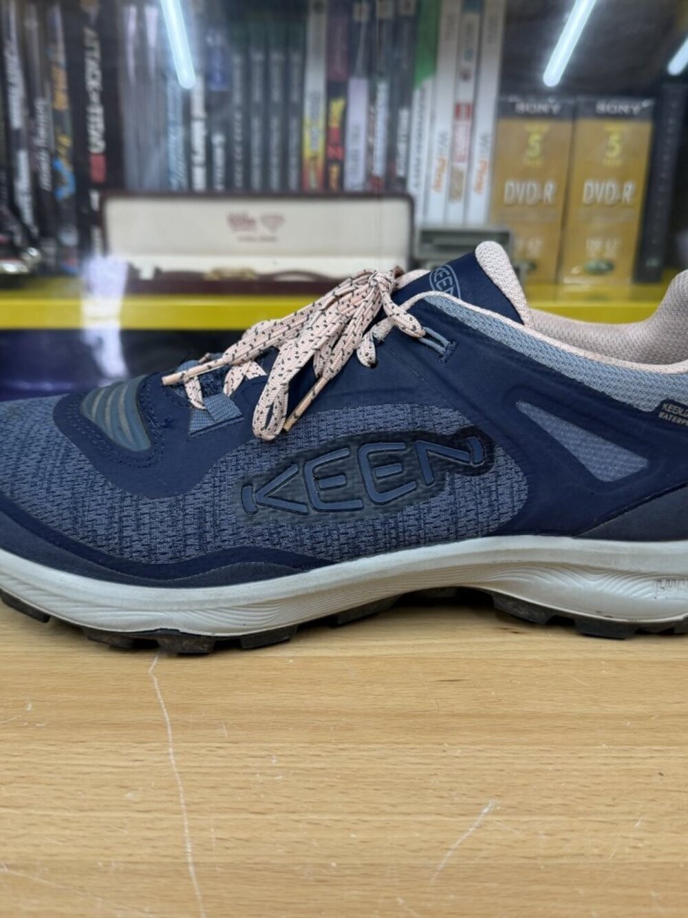 Keen Terradora Flex Womens Hiking Shoes Sz 10 Vintage Indigo Waterproof Sneakers